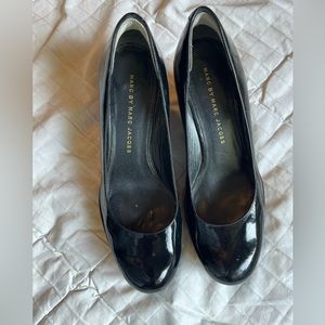 MARC JACOBS Vintage Y2K Black dressy patent leather platform wedge
